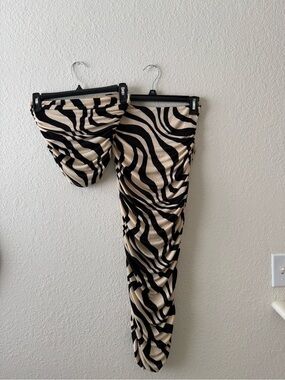 Beige & Black Zebra Print Ruched Skirt Set